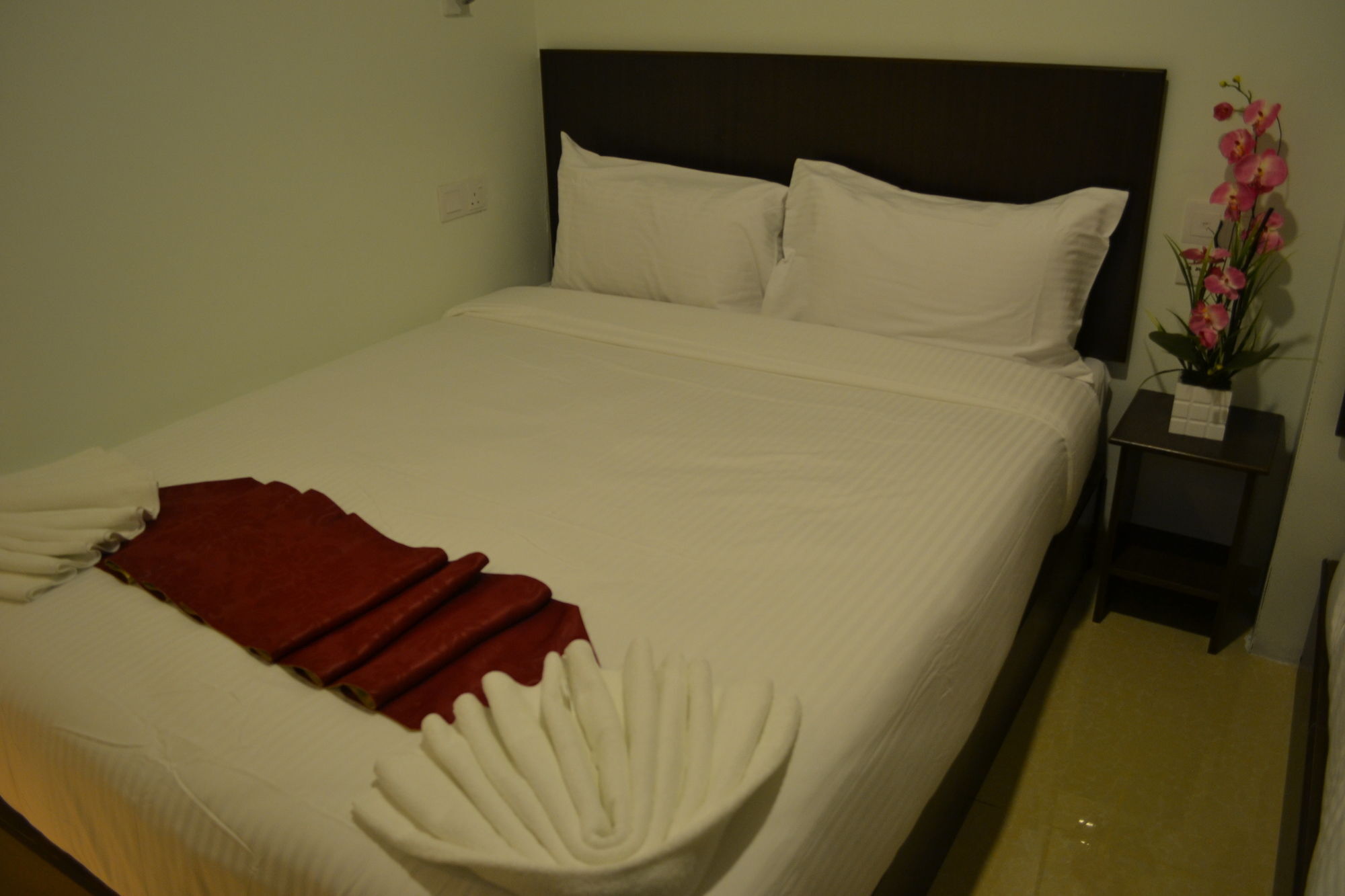 Dr Hotel Bayan Lepas Exterior foto